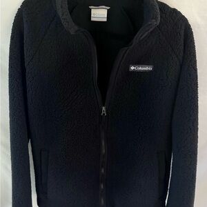 Columbia women’s  Black fleece Jacket